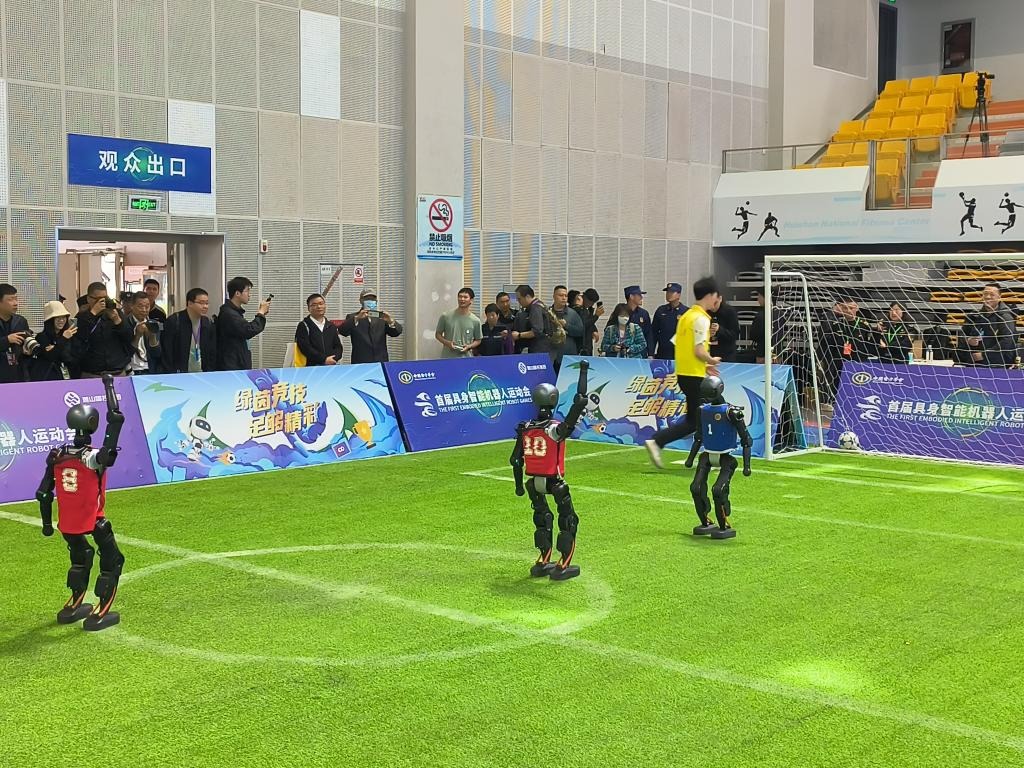 FIBA篮球冠军联赛｜19分落后拚至双加时 马男篮3分惜负领航猿